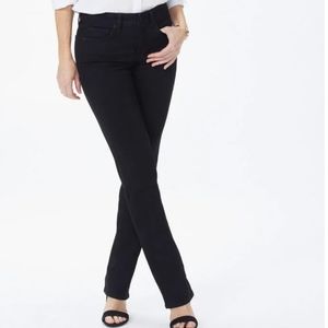 BNWT GLORIA VANDERBILT AMANDA SLIMMING HI-RISE